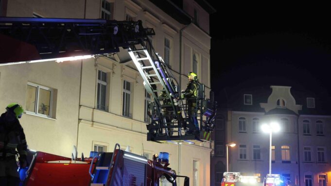 Marken in Gera: Feuerwehr imgroßeinsatz

