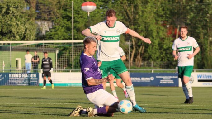 Acht-tore im halbfinale: psvneumünsterzwingt vfrneumünsterin Die Knie

