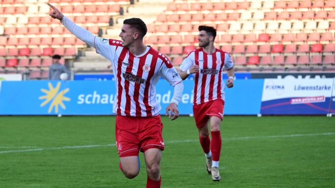 Hessenpokal: Kassel Folgt dem SV Wehen Wiesbaden Ins Endale | Hessenschau.de

