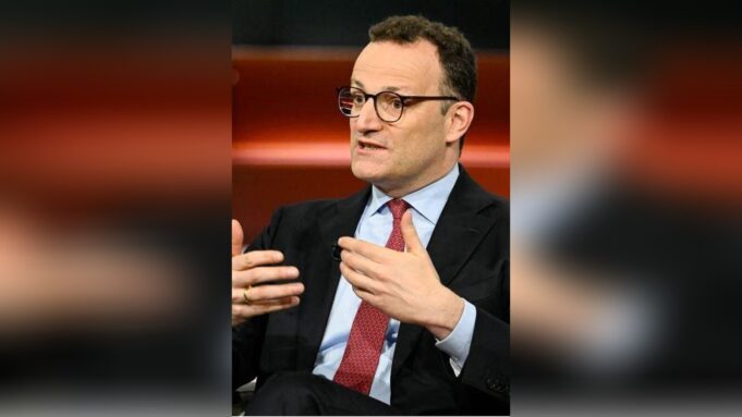 Minister Wer Wird? Jensspahnplötzlich in Bedrungnis  

