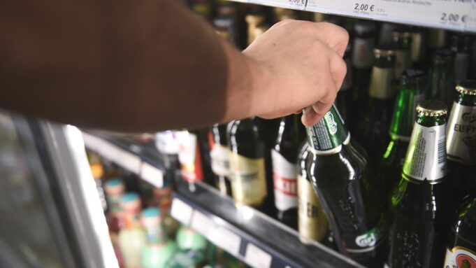 SoTexpertenFordernhöherepeisefürkohol

