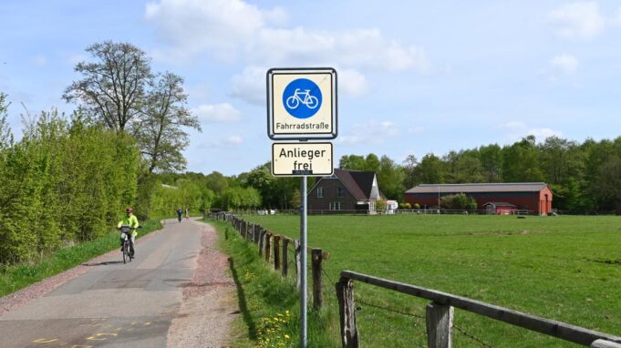 Wahres Autofahrer auf auf A23-Schmeichweg Geesoppt

