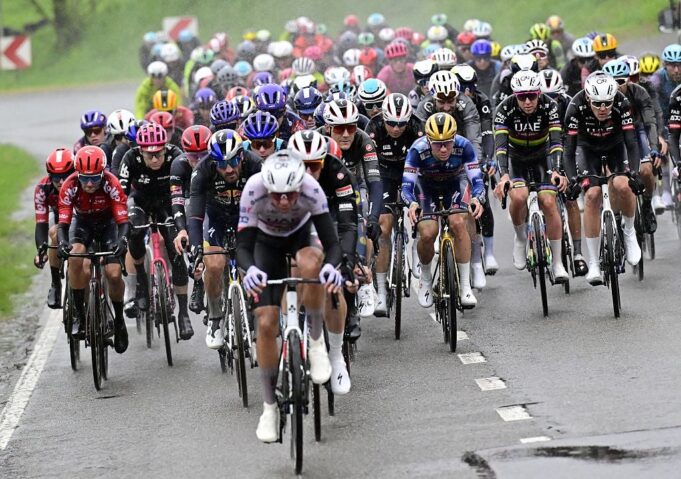 3 Faktoren der schnellen Entwicklung des Radfahrens


