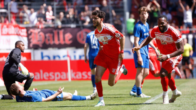 Angriff Gegen Zehlendorf: Halle Eise Seine Minimalchance

