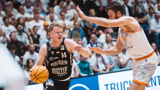 Basketball: Gießen46ers Gehen bei Jena Einer | Hessenschau.de

