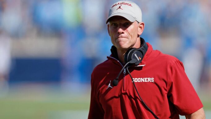 Brent Venables von Oklahoma, Hugh Freeze of Auburn

