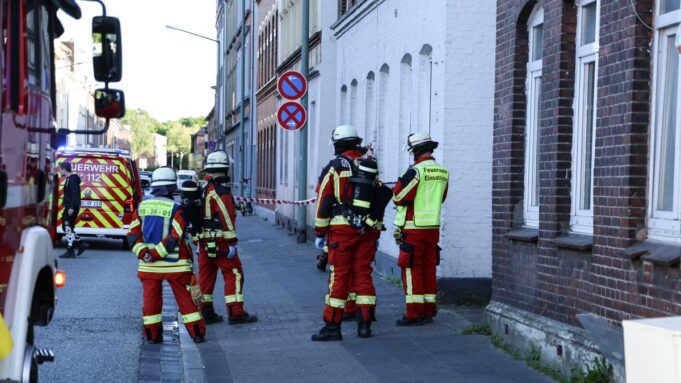 Buttersäureim Treppenhaus? Gebäudeunbeohnbar

