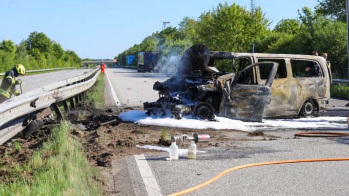 Cancel'und und Sperrung A23: Drei Menschenverlettt

