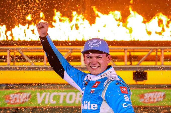 Corey Heim gewinnt das chaotische NASCAR -LKW -Rennen in Texas

