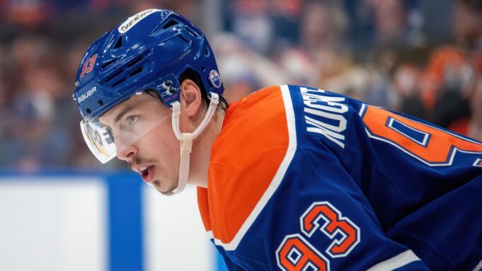 Der Ryan Nugent-Hopkins des Ölmanns ist der hellste in der Starry Sky-Serie

