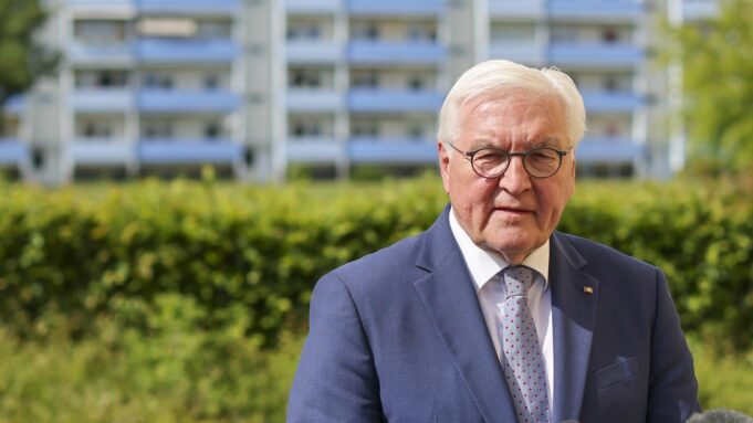 Despril Stemmel Fordt von Neuer Regierung

