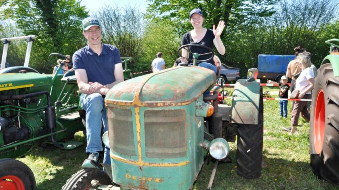 Die Schönstenbilder Vom Oldtimer-Treffen in Geltorf


