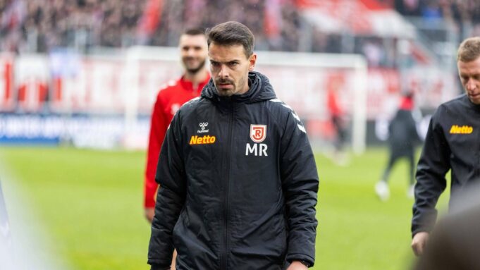Ehemaliger Jenaerüber -Trainer

