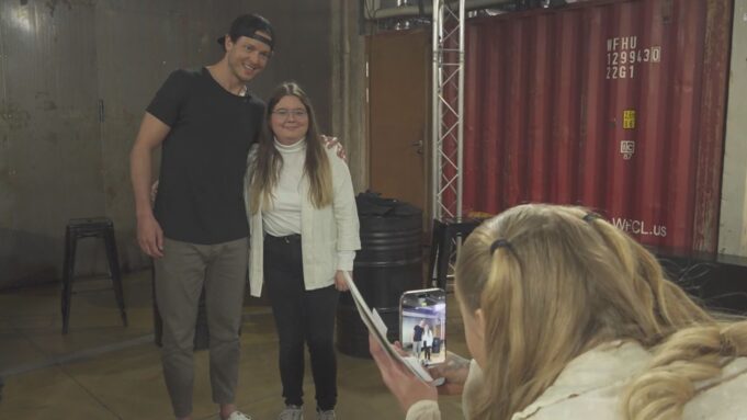 Eifach GFREGT: Ein Blick Hinter Die Kulissen der Neuen Staff. Der Ehemalige Hockey Kevin Lötscherist Zu Gast.

