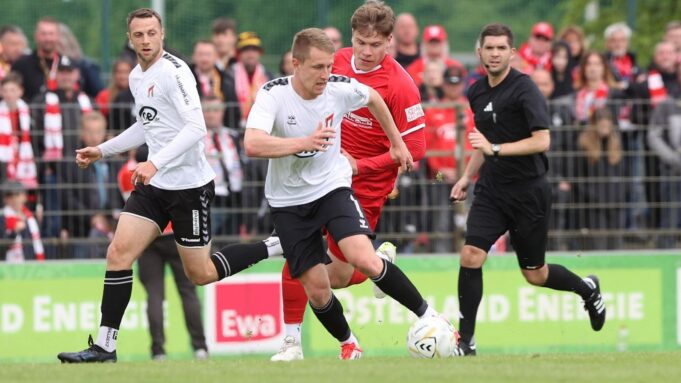 Elst Klassenerhalt, Dann FSV Zwickau Besigt

