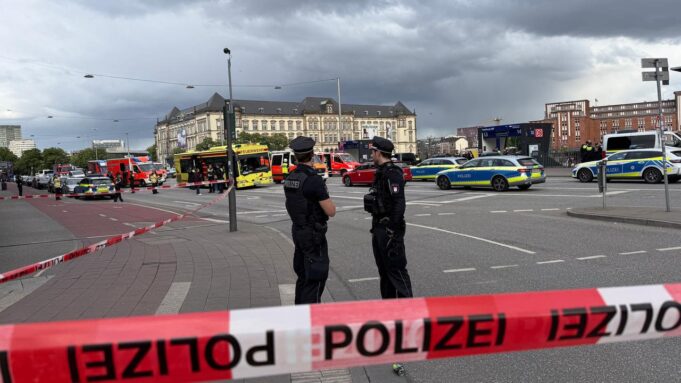 Es ist Bislang Haler Denangriff am Hamburger Hauptbahnhof Bekannt Ist


