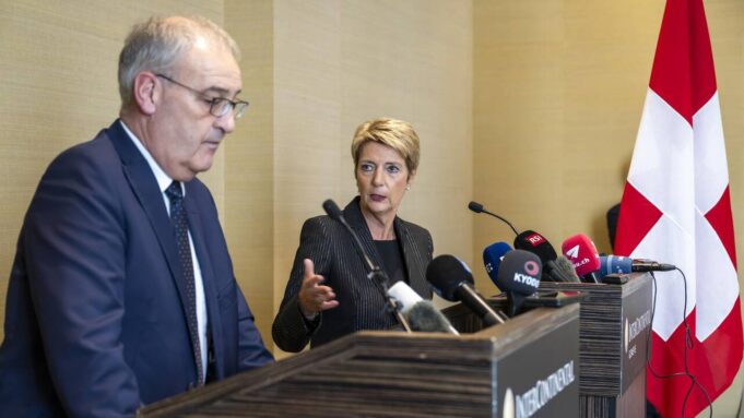 Genève, Suisse entête de list pour un corcor cor sur les droits de de duane

