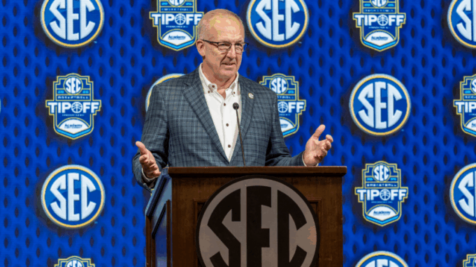 Internationales SEC -Spiel? Greg Sankey sagte, die Idee sei diskutiert worden, aber 