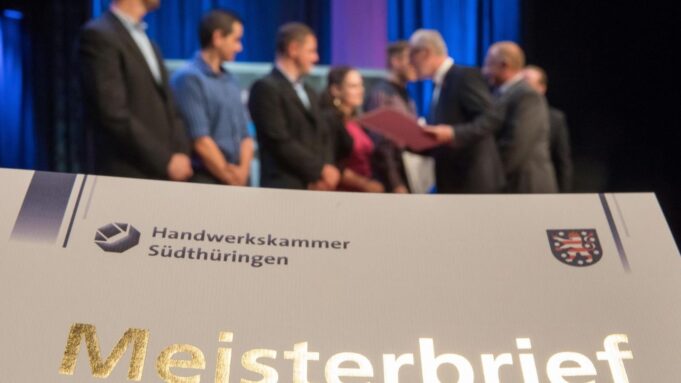 Jetzt Muss Muss, der Jugend beweisen

