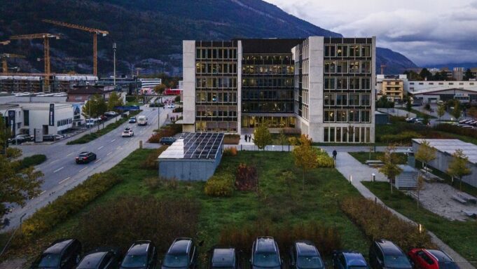 Kantonsangestellte unerem Dach: Projekt Sinergia 2,0 Wird Bald Weder aufgenemen

