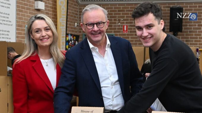 Kehrtwende in Australien: Anthony Albanese Bleibt Premiereminister

