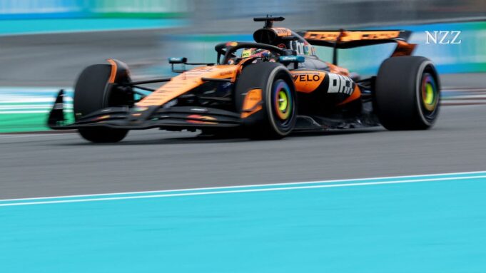McLaren Dominier mit Piastri und Norris

