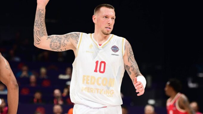 Monaco Besigget Hauptrunden Siegerpauer und Zieht INS EUROLEAGUE-FINALE EIN

