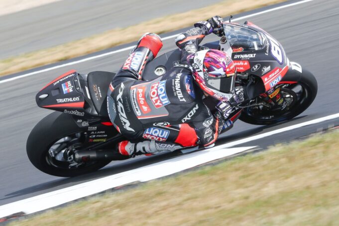 Moto2 gewann das erste Spiel des Gewinns im britischen GP 