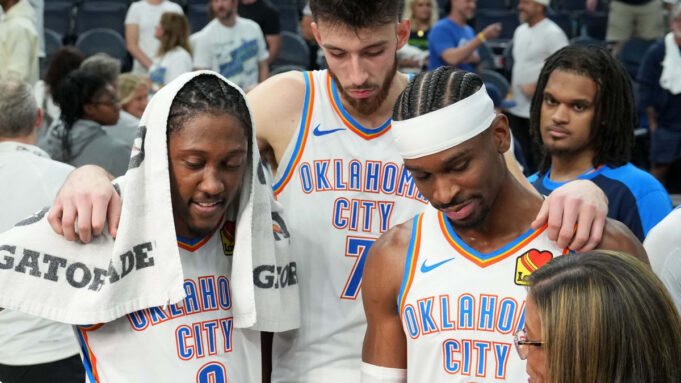 NBA -Playoffs - Thunder Melden Sichzurück: Sgaführtokc Zum Thrillersig in Spiel 4

