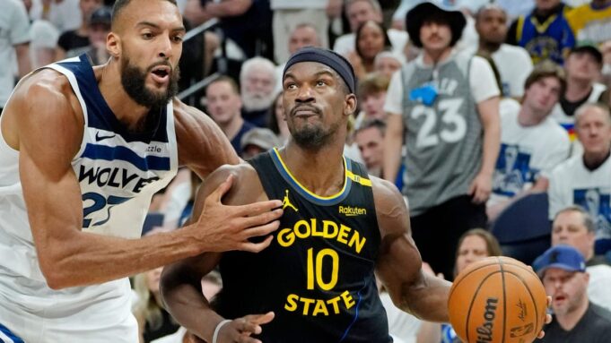 NBA-Playoffs: Trotz Curry-Verletzung: Minnesotas Golden State Klaut Spiel 1

