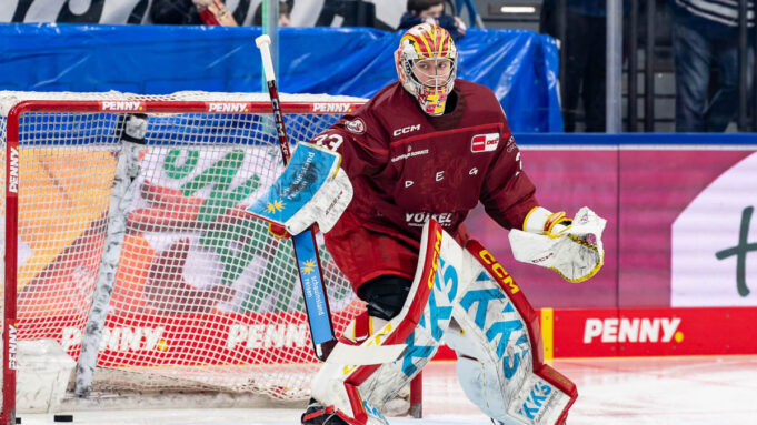 NHL: Carolina Hurricane Holen DeG-Goalie Quapp

