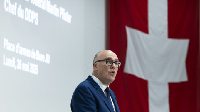 Neuer Bundesrat Pfister setta

