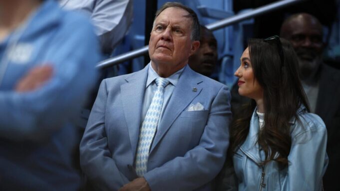 North Carolina bestreitet, dass die Berichterstattung von Bill Belichicks Freundin Jordon Hudson verboten ist

