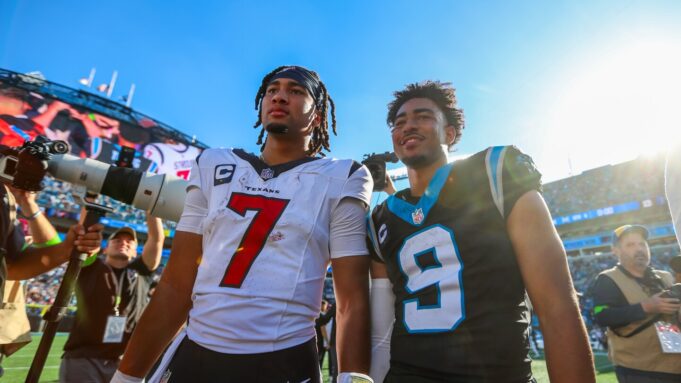 Panthers werden diesen Sommer mit den Texanern üben

