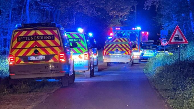 Polizei-iinsatz von Elmshorn: Bahnstecke Nachneumünster Gesperrt

