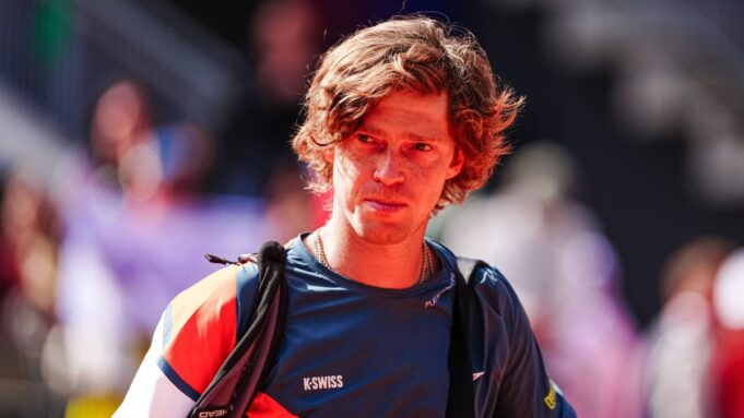 Rublev im Halbfinale von Hamburg - Geburtstagskind Djokovic Winemaker

