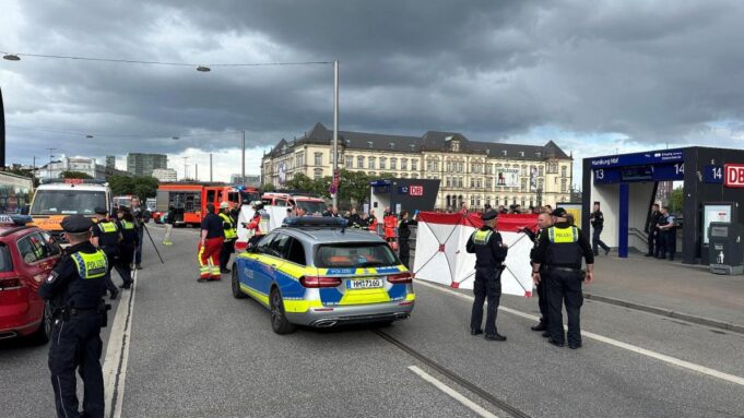 Sechs Menschen bei MesserangriF

