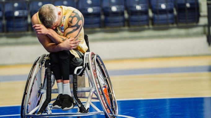 Turia Bull Verpasssen den Einzug Ins ending


