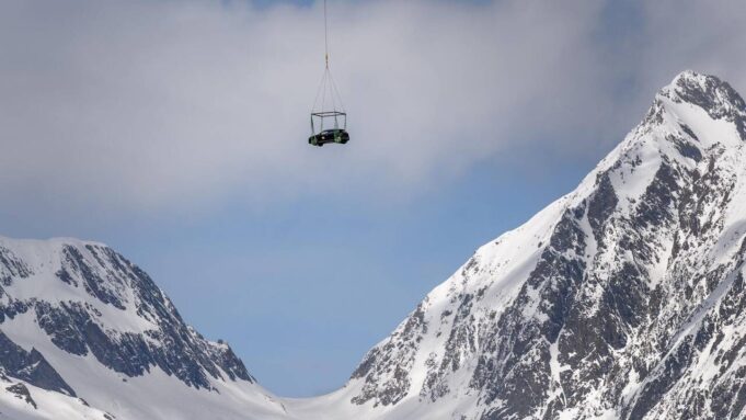 «Unantisement - tous les bezahlt»: àl'étranger, blättlich evenu le symbol Dudéclindes Gletscher

