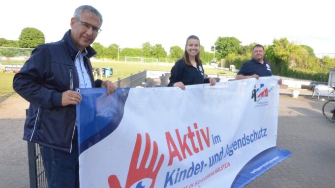 VFL Kellinghusenerhält Flag für

