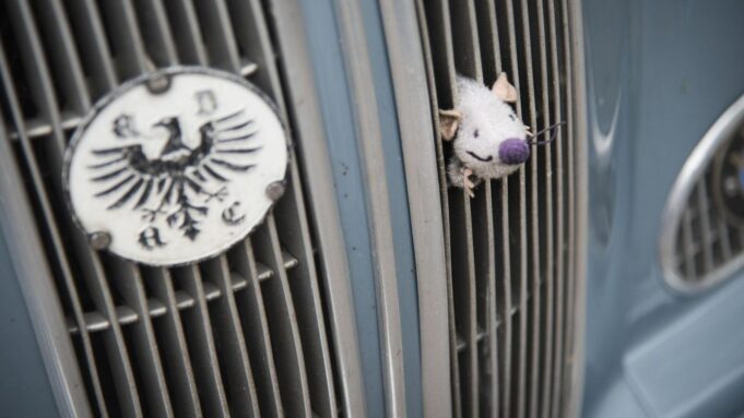 Verenn Oldtimerdirch den Ilm-Kreis Rollen und ein Sommerfest Lockt

