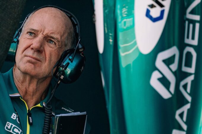 Was wir aus Adrian Neweys erstem F1 -Ausflug mit Aston Martin gelernt haben

