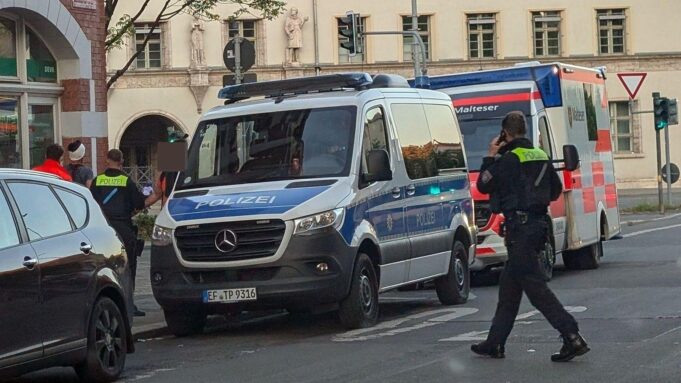 auseinandersetzung nahe des erfurter und mit dem mit kopfplatzwunde beendeten

