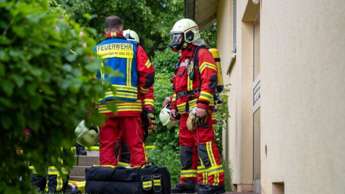 47 -Jährigermann Versetzt Ganzen ORT in Aufruhr - Festnahme Nachbrandstiftung

