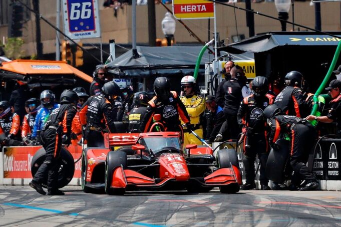 AJ Foyt Racing belegte nach Detroit eine Geldstrafe von 25.000 US -Dollar und verlor die Meisterschaftspunkte. Santino Ferrucci bleibt den zweiten Platz

