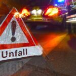 Auto Rast in LKW: Zwei Junge Männersterbenbei fällt in Gelnhausen auf | Hessenschau.de