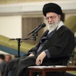 Ayatollah Ali Chamenei - Einmächtzergreis Hut
