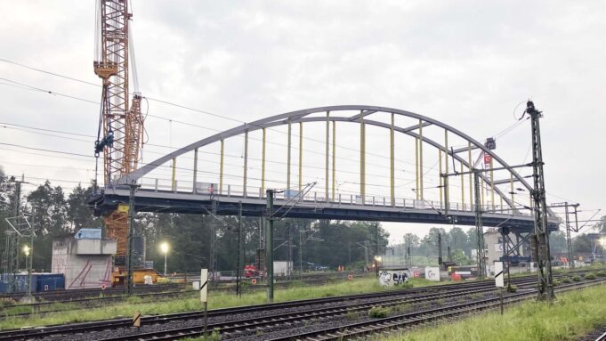 Bahnverkehr: Frankfurt Muss 190 Millionen Euro für Region Tangente West -Nachlegen | Hessenschau.de

