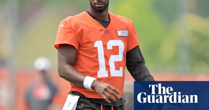 Brown Rookie QB Shedur Sanders wurde zitiert, nachdem er in den Vororten von Cleveland in 100 Meilen pro Stunde gefahren war. Cleveland Brown

