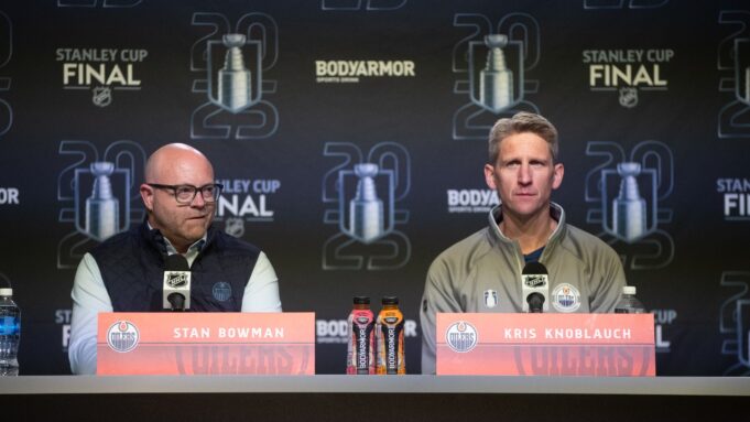 Der General Manager von Oilers, Bowman

